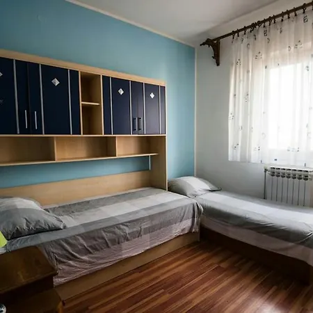 Luka Apartment
