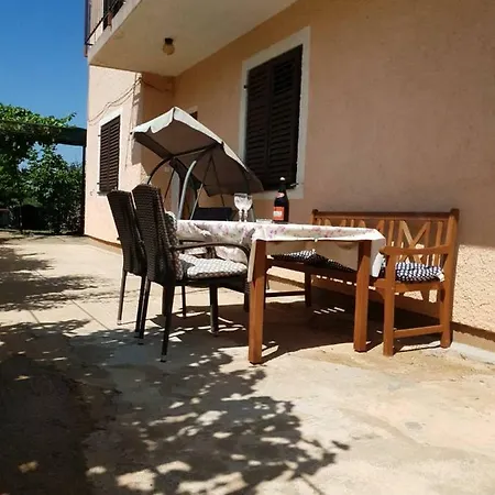Apartamento Luka Ližnjan